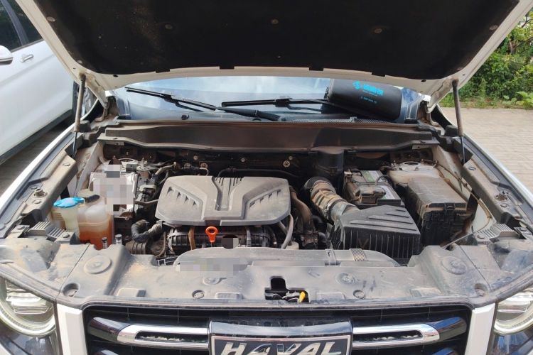 Used Haval DARGO 2022 2.0T DCT 4x4 Chinese Rural Dog Edition Engine Bay