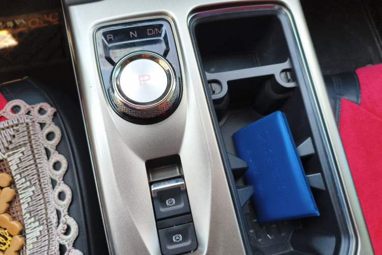 Used Haval DARGO 2022 1.5T DCT Two-Wheel Drive Husky Edition Gear Lever
