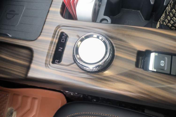 Used Haval DARGO 2022 1.5T DCT Two-Wheel Drive Border Collie Edition Gear Lever