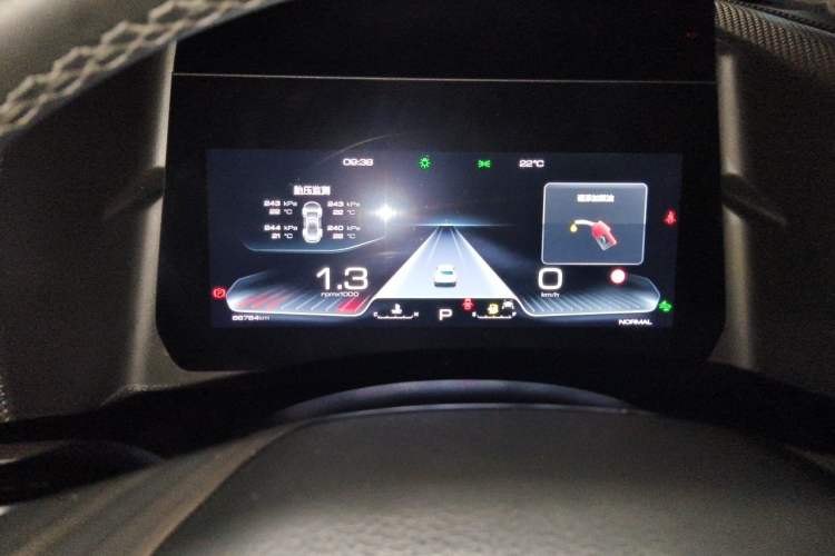 Used Haval DARGO 2022 1.5T DCT Two-Wheel Drive Border Collie Edition Instrument Cluster