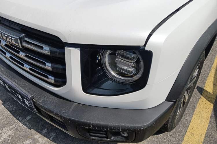 Used Haval DARGO 2022 1.5T DCT Two-Wheel Drive Labrador Edition Left Front Headlight
