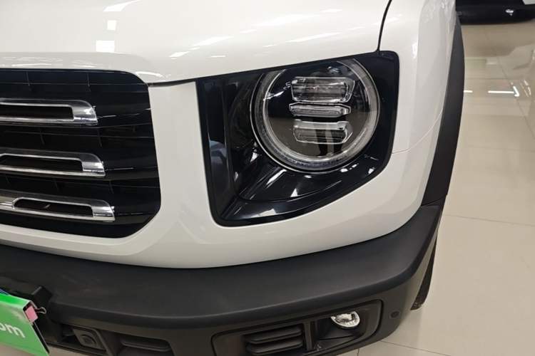 Used Haval DARGO 2022 1.5T DCT Two-Wheel Drive Border Collie Edition Left Front Headlight