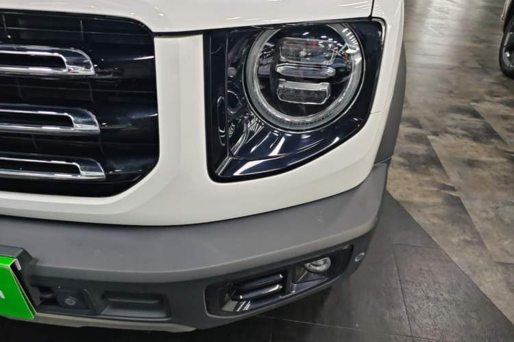 Used Haval DARGO 2022 2.0T DCT 4x4 Chinese Rural Dog Edition Left Front Headlight