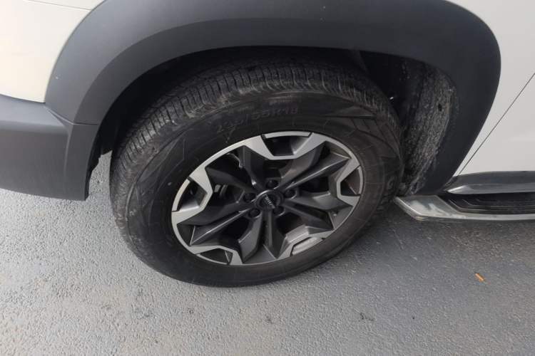 Used Haval DARGO 2022 2.0T DCT 4x4 Chinese Rural Dog Edition Left Front Wheel Hub
