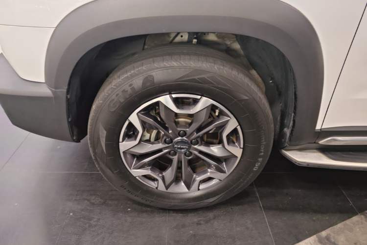 Used Haval DARGO 2022 2.0T DCT 4x4 Chinese Rural Dog Edition Left Front Wheel Hub