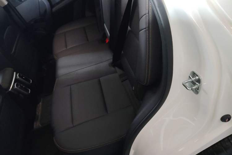 Used Haval DARGO 2022 1.5T DCT Two-Wheel Drive Mastiff Edition Left Rear Seat