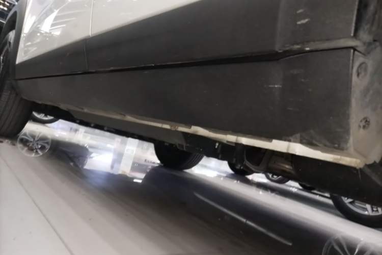 Used Haval DARGO 2022 1.5T DCT Two-Wheel Drive Labrador Edition Left Side Sill