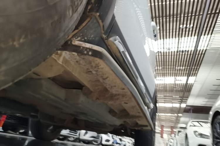 Used Haval DARGO 2022 2.0T DCT 4x4 Chinese Rural Dog Edition Left Side Sill