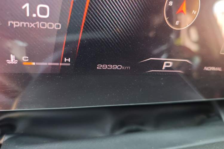 Used Haval DARGO 2022 1.5T DCT Two-Wheel Drive Mastiff Edition Odometer Close Up
