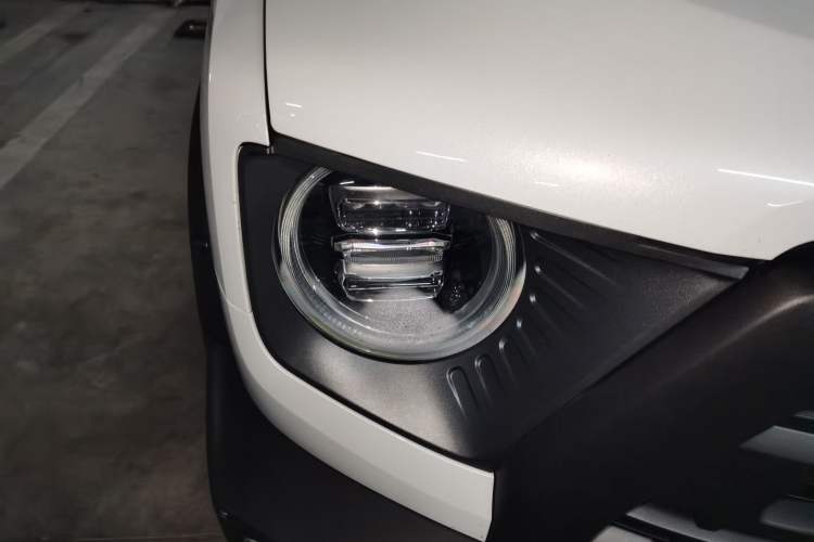 Used Haval DARGO 2022 2.0T DCT 4x4 Chinese Rural Dog Hunting Edition Right Front Headlight