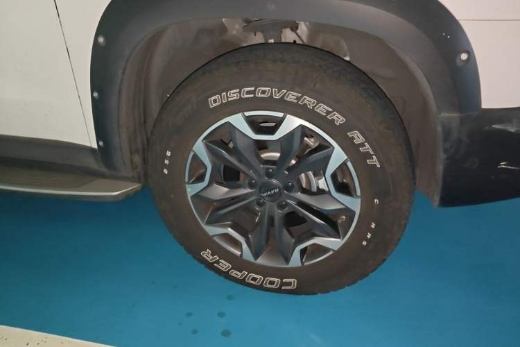 Used Haval DARGO 2022 2.0T DCT All-Wheel-Drive Xiaotianque Version Right Front Wheel Hub