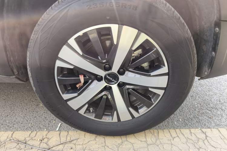 Used Haval DARGO 2022 1.5T DCT Two-Wheel Drive Labrador Edition Right Front Wheel Hub