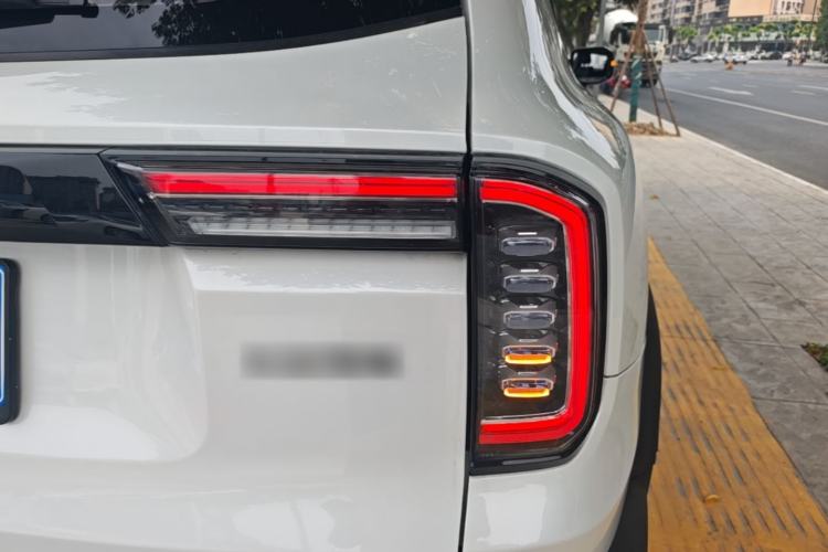Used Haval DARGO 2022 1.5T DCT Two-Wheel Drive Border Collie Edition Right Rear Taillight