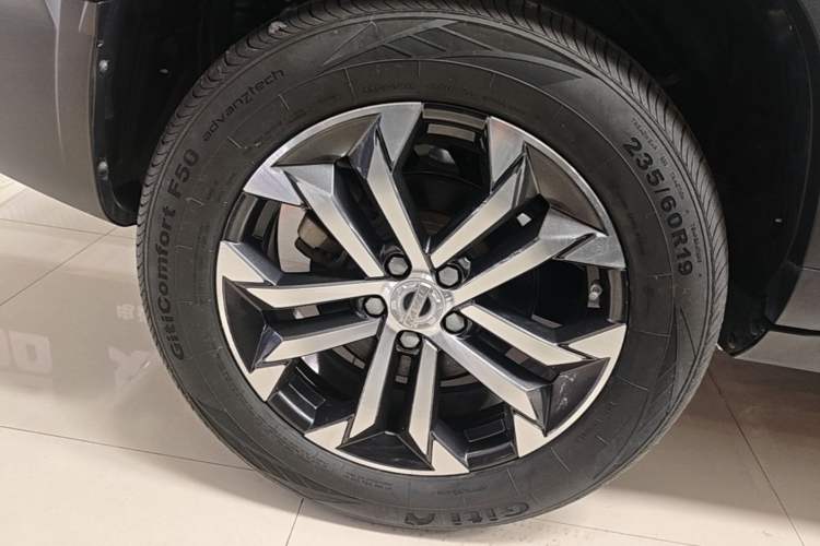 Used Haval DARGO 2022 1.5T DCT Two-Wheel Drive Border Collie Edition Right Rear Wheel Hub