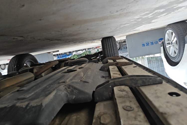 Used Haval DARGO 2022 2.0T DCT 4x4 Chinese Rural Dog Edition Right Side Sill