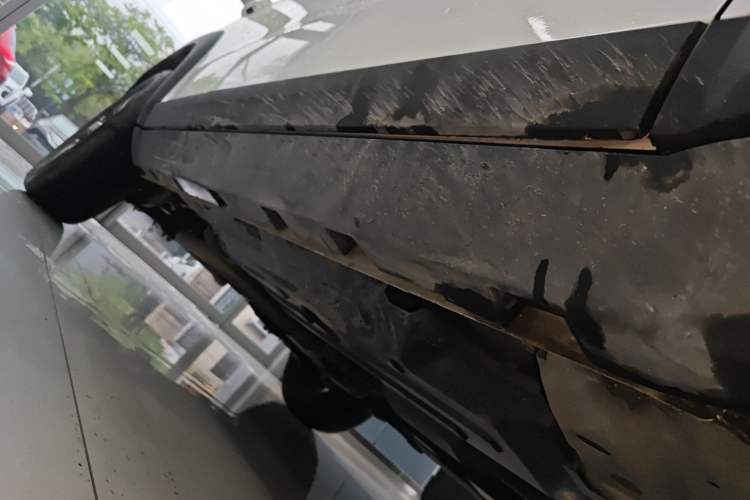 Used Haval DARGO 2022 1.5T DCT Two-Wheel Drive Labrador Edition Right Side Sill