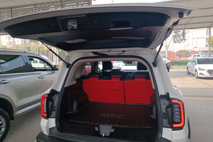 Used Haval DARGO 2022 1.5T DCT Two-Wheel Drive Labrador Edition Trunk