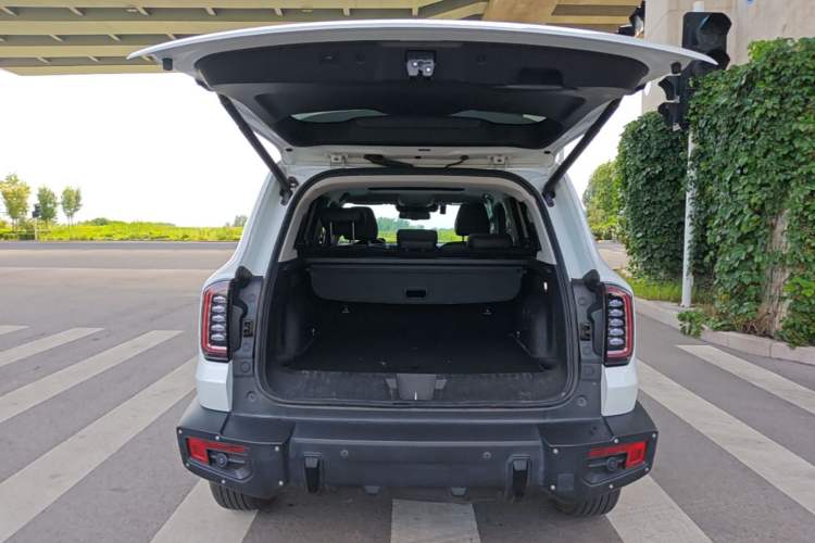 Used Haval DARGO 2022 1.5T DCT Two-Wheel Drive Mastiff Pursuit Edition Trunk