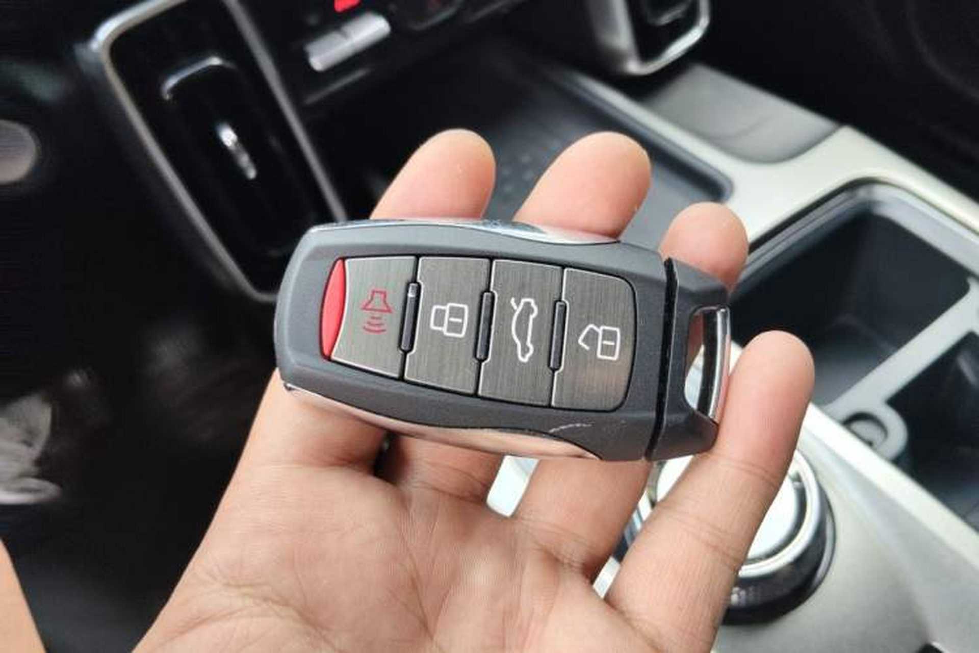 Used Haval DARGO 2022 1.5T DCT Two-Wheel Drive Labrador Edition Vehicle Key