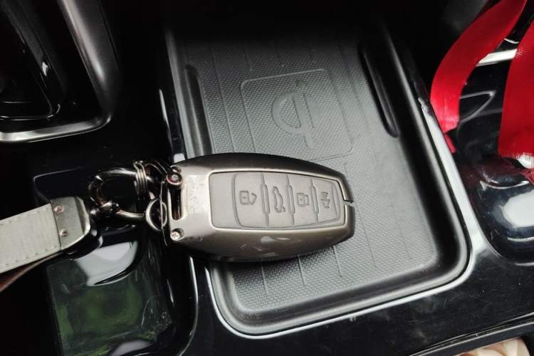 Used Haval DARGO 2022 1.5T DCT Two-Wheel Drive Border Collie Edition Vehicle Key