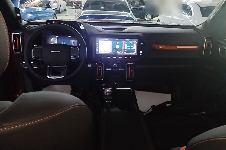 Used Haval DARGO 2022 1.5T DCT Two-Wheel Drive Mastiff Pursuit Edition Center Console