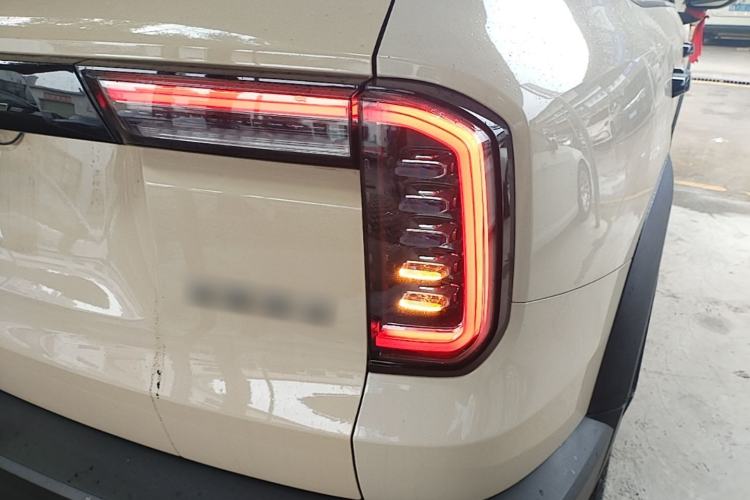 Used Haval DARGO 2022 1.5T DCT Two-Wheel Drive Labrador Edition Exterior 3