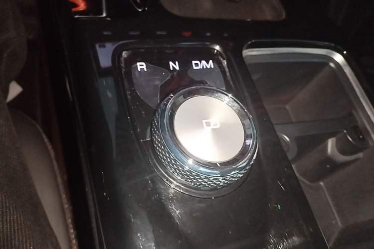 Used Haval DARGO 2022 1.5T DCT Two-Wheel Drive Mastiff Pursuit Edition Gear Lever