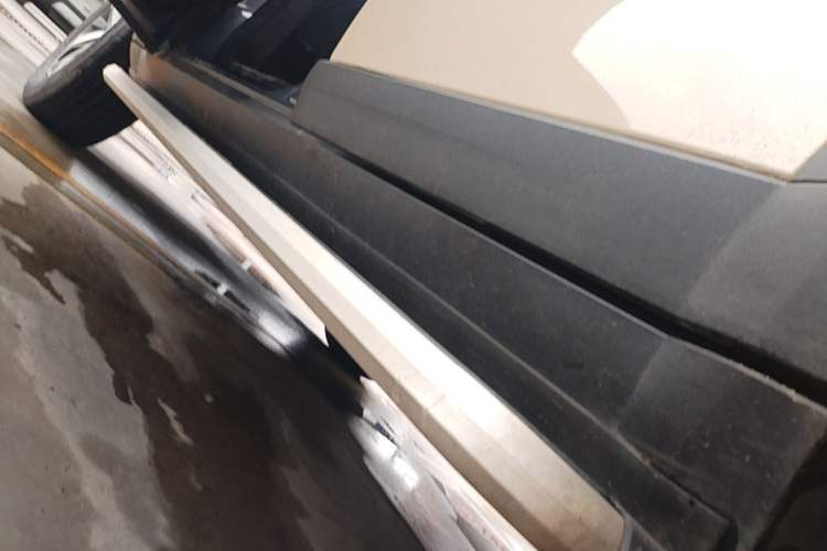 Used Haval DARGO 2022 1.5T DCT Two-Wheel Drive Labrador Edition Left Side Sill