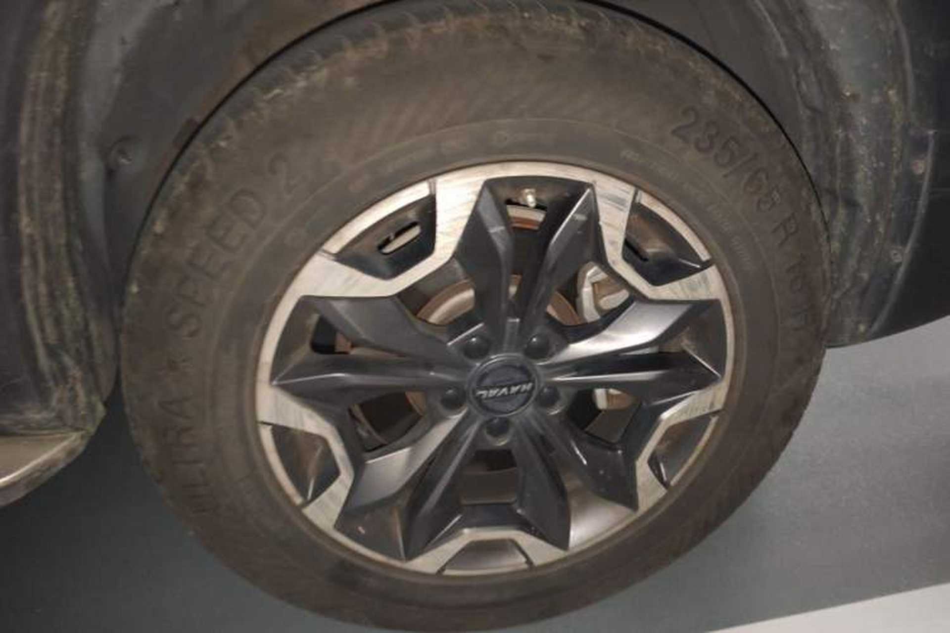 Used Haval DARGO 2022 2.0T DCT 4x4 Chinese Rural Dog Edition Right Front Wheel Hub