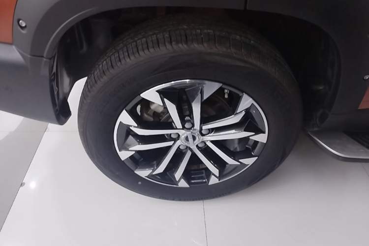 Used Haval DARGO 2022 1.5T DCT Two-Wheel Drive Mastiff Pursuit Edition Right Rear Wheel Hub