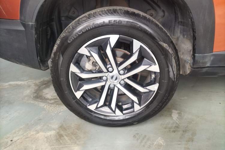 Used Haval DARGO 2022 1.5T DCT Two-Wheel Drive Border Collie Edition Right Rear Wheel Hub