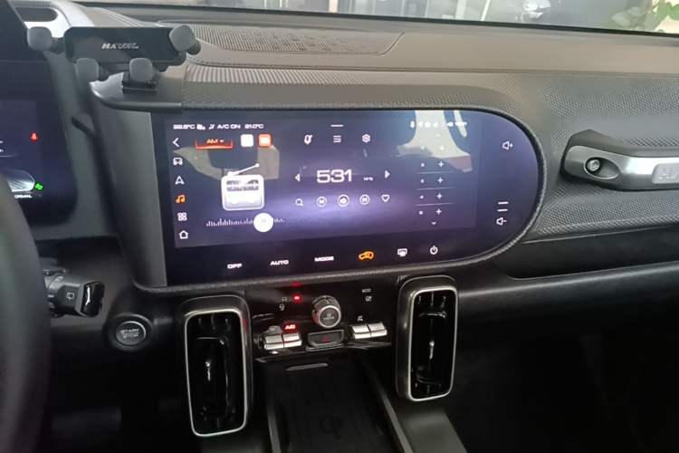 Used Haval DARGO 2024 1.5T DCT Border Collie Edition Audio And AC Panel