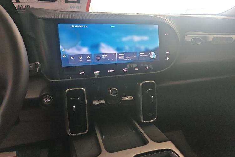Used Haval DARGO 2024 1.5T DCT Border Collie Edition Audio And AC Panel