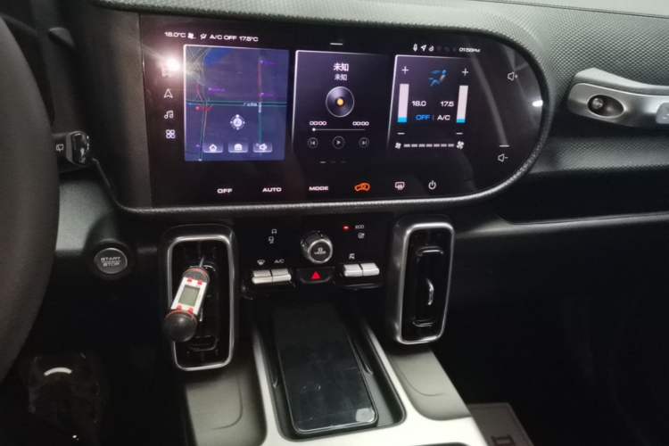 Used Haval DARGO 2024 1.5T DCT Border Collie Edition Audio And AC Panel