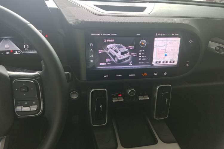 Used Haval DARGO 2024 2.0T DCT Chinese Rural Dog Edition Audio And AC Panel