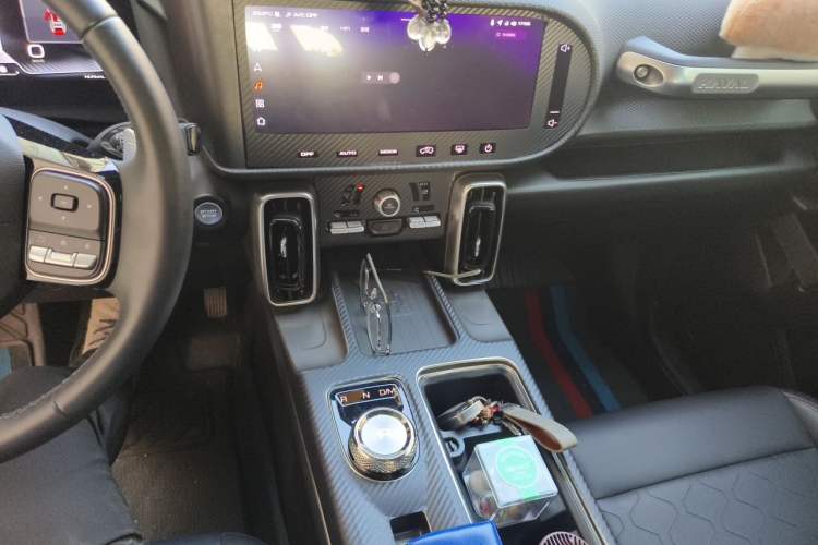 Used Haval DARGO 2024 1.5T DCT Labrador Edition Audio And AC Panel