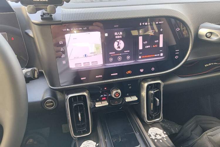 Used Haval DARGO 2024 1.5T DCT Border Collie Edition Audio And AC Panel
