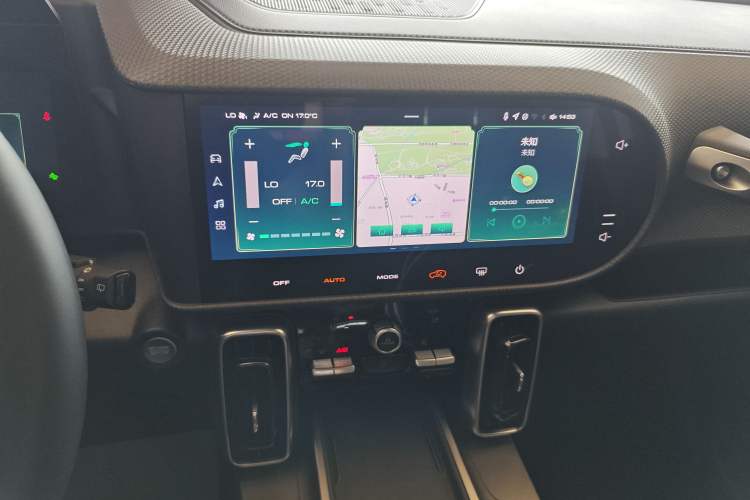 Used Haval DARGO 2024 1.5T DCT Border Collie Edition Audio And AC Panel