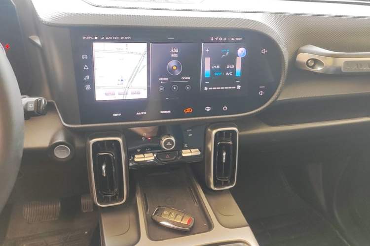 Used Haval DARGO 2024 1.5T DCT Border Collie Edition Audio And AC Panel
