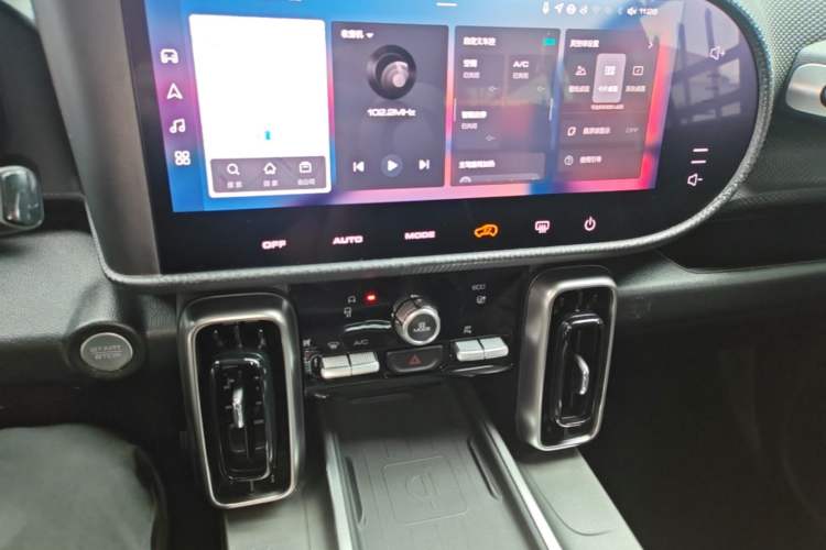 Used Haval DARGO 2024 1.5T DCT Border Collie Edition Audio And AC Panel