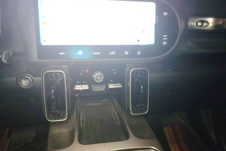 Used Haval DARGO 2024 1.5T DCT Border Collie Edition Audio And AC Panel