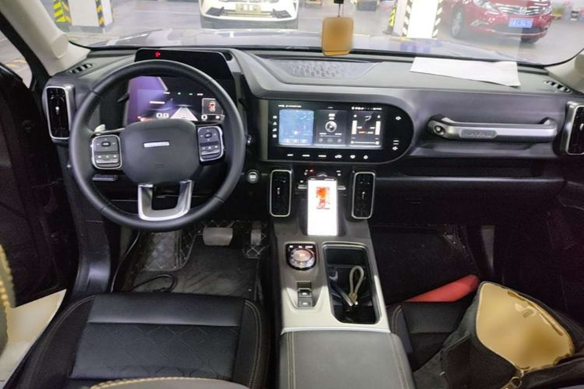 Used Haval DARGO 2024 1.5T DCT Border Collie Edition Center Console