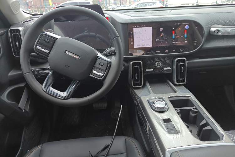 Used Haval DARGO 2024 1.5T DCT Border Collie Edition Center Console