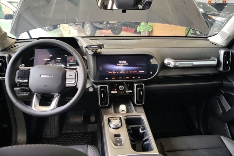 Used Haval DARGO 2024 1.5T DCT Border Collie Edition Center Console