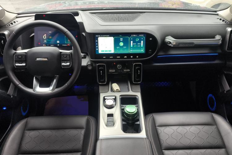 Used Haval DARGO 2024 1.5T DCT Border Collie Edition Center Console