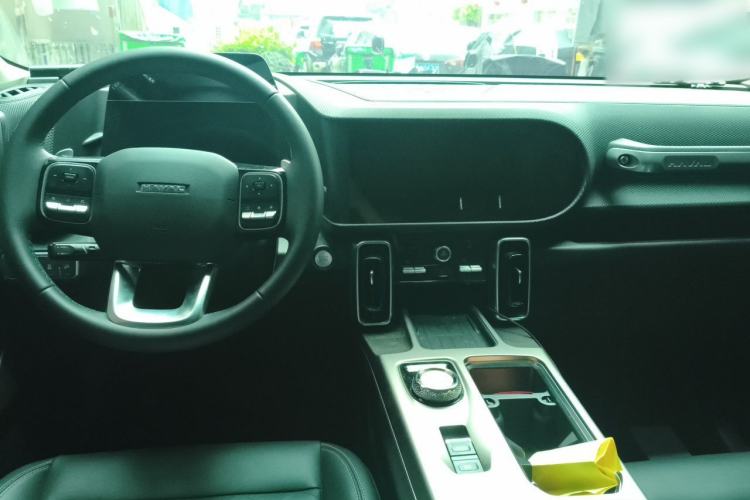 Used Haval DARGO 2024 1.5T DCT Border Collie Edition Center Console