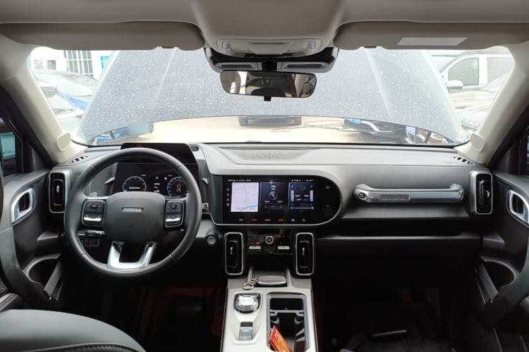 Used Haval DARGO 2024 1.5T DCT Border Collie Edition Center Console
