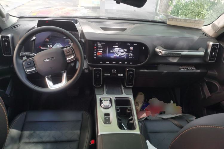 Used Haval DARGO 2024 2.0T DCT Chinese Rural Dog Edition Center Console