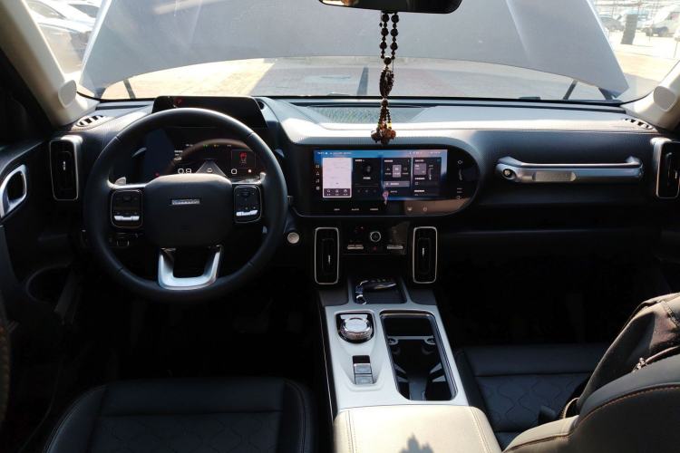 Used Haval DARGO 2024 1.5T DCT Border Collie Edition Center Console