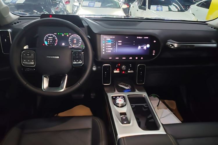Used Haval DARGO 2024 1.5T DCT Border Collie Edition Center Console